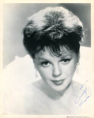 Lot 23 - GARLAND JUDY: (1922-1969)