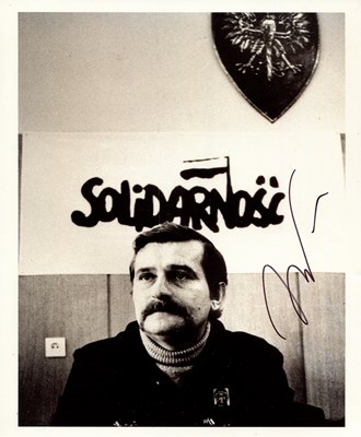 Lot 471 - WALESA LECH (1943- )