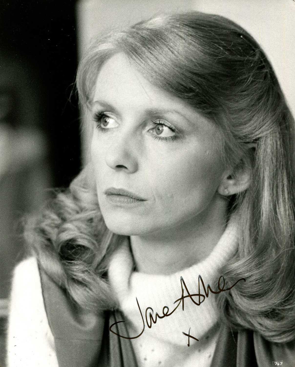 Lot 145 - BRITISH ACTRESSES