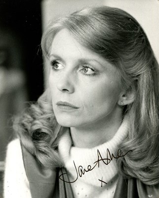 Lot 145 - BRITISH ACTRESSES
