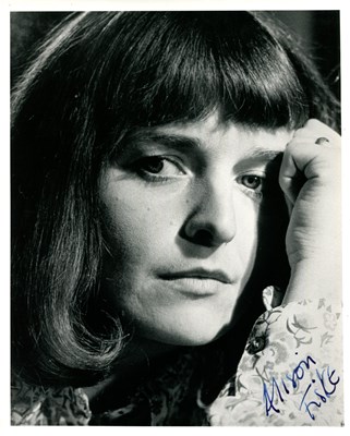 Lot 145 - BRITISH ACTRESSES