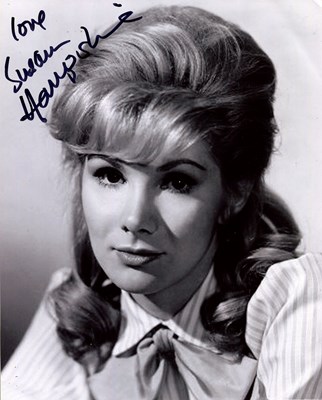 Lot 379 - BRITISH ACTRESSES