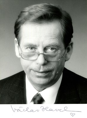 Lot 1344 - HAVEL VACLAV: (1936-2011)