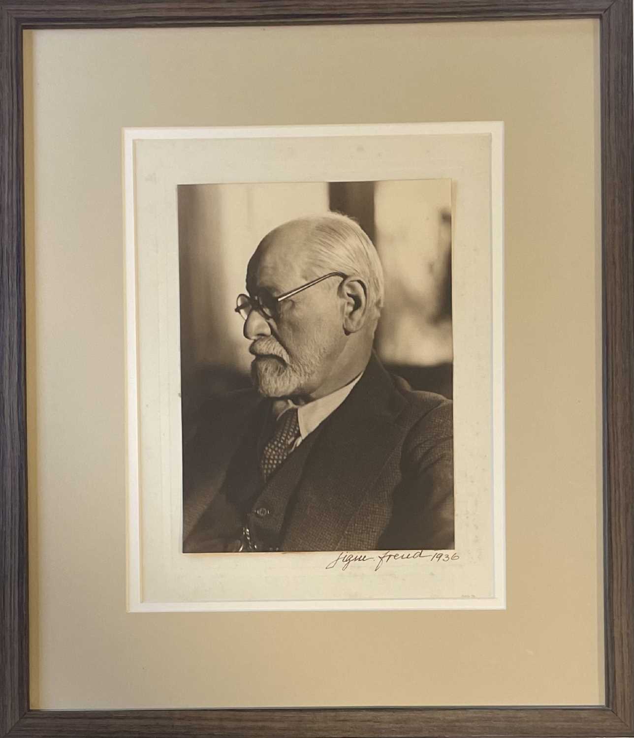 Lot 1477 - FREUD SIGMUND: (1856-1939)