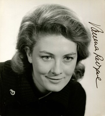 Lot 77 - REDGRAVE VANESSA: (1937- ) (+2 nominees)