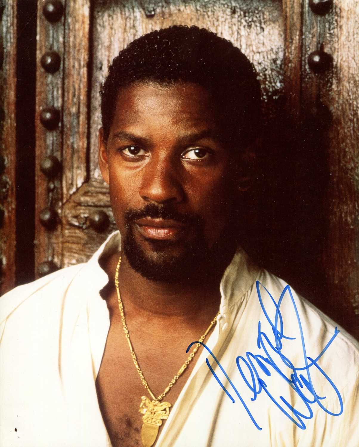 Lot 91 - WASHINGTON DENZEL: (1954- )