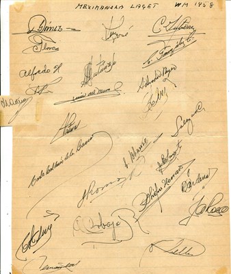 Lot 249 - MEXICO NATIONAL FOOTBALL TEAM