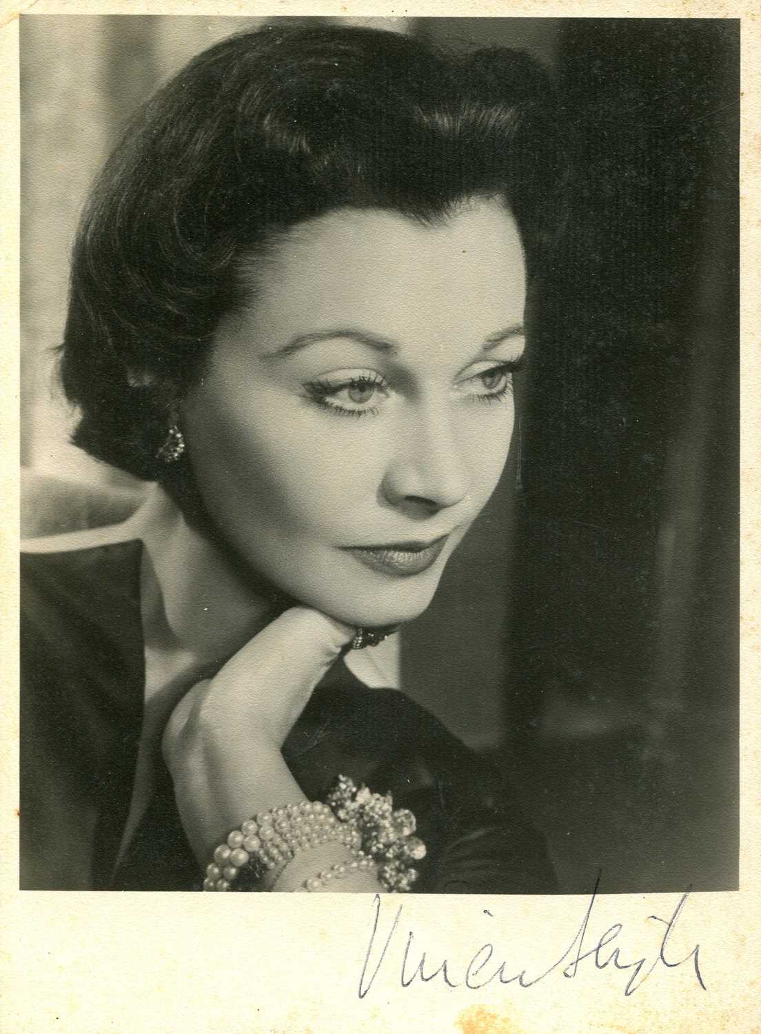 Lot 41 - LEIGH VIVIEN (1913-1967)