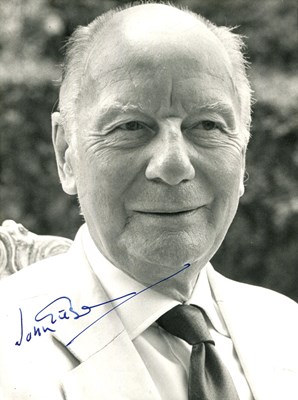 Lot 7 - GIELGUD JOHN: (1904-2000)