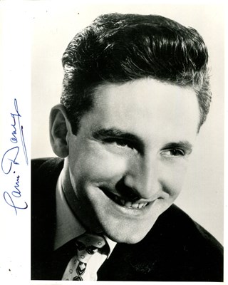 Lot 298 - MALE VOCALISTS: (x8)