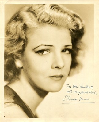 Lot 98 - HOLLYWOOD ACTRESSES: (x8)