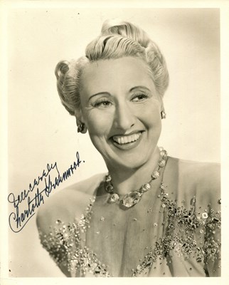 Lot 101 - HOLLYWOOD ACTRESSES: (x9)