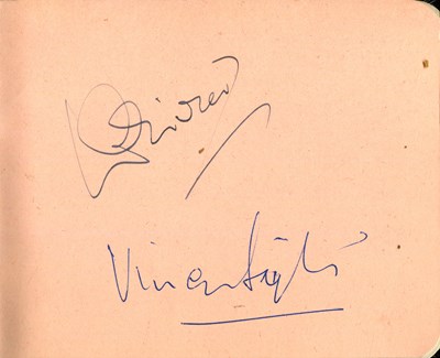 Lot 539 - AUTOGRAPH ALBUM