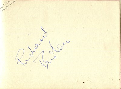Lot 537 - AUTOGRAPH ALBUM