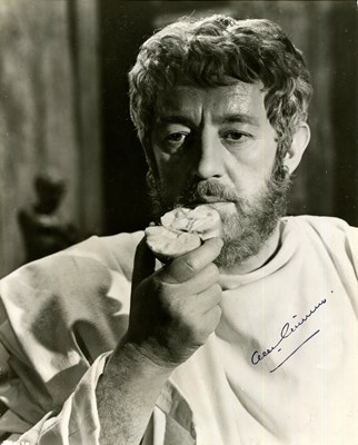 Lot 189 - ACTORS PORTRAYING HISTORICAL FIGURES: (x9)