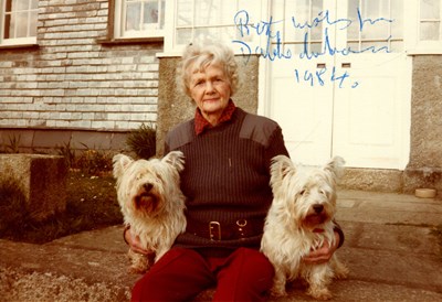 Lot 446 - DU MAURIER DAPHNE: (1907-1989)