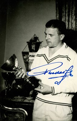Lot 606 - PUSKÁS FERENC: (1927-2006)