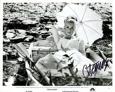 Lot 334 - DENEUVE CATHERINE: (1943- )