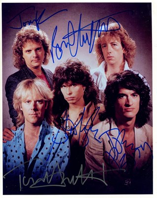Lot 560 - AEROSMITH