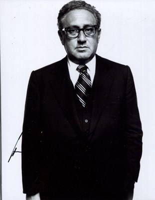 Lot 1042 - KISSINGER HENRY: (1923-2023)