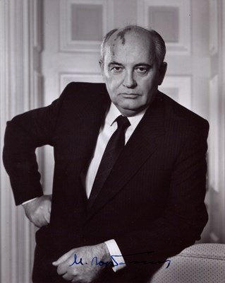 Lot 1046 - GORBACHEV MIKHAIL: (1931-2022)