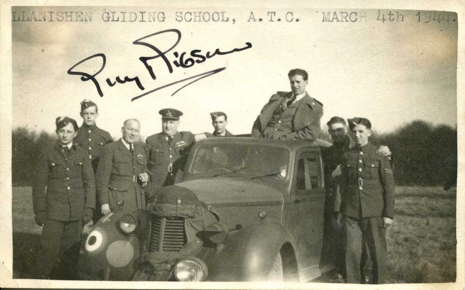 Lot 1158 - GIBSON GUY: (1918-1944)