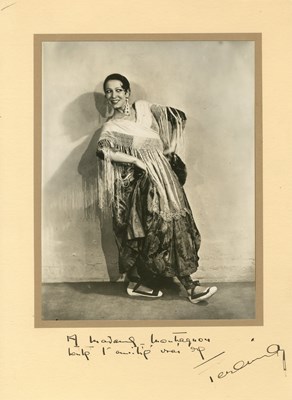 Lot 819 - BORONAT TERESINA: (1904-1983)
