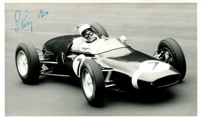 Lot 483 - FORMULA ONE: (x19)