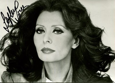 Lot 112 - ACADEMY AWARD WINNERS: (x11)