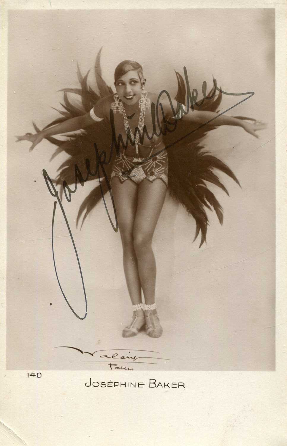 Lot 13 - BAKER JOSEPHINE: (1906-1975)