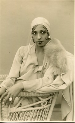 Lot 12 - BAKER JOSEPHINE: (1906-1975)