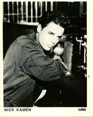 Lot 481 - KAMEN NICK: (1962-2021)