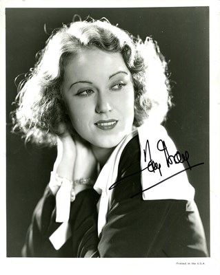 Lot 163 - WRAY FAY: (1907-2004)