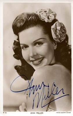 Lot 451 - PICTUREGOERS: (x10)