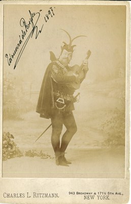 Lot 860 - DE RESZKE EDOUARD: (1853-1917)