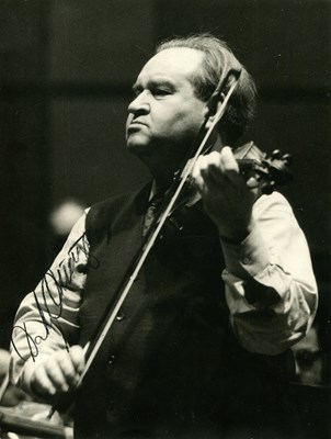 Lot 844 - OISTRAKH DAVID: (1908-1974)