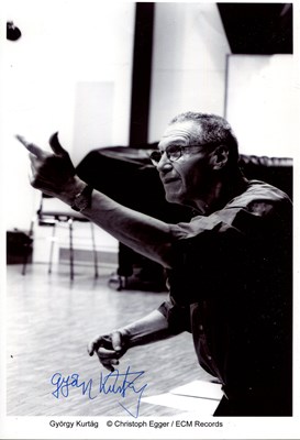 Lot 805 - KURTAG GYORGY: (1926- )