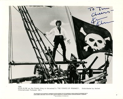 Lot 386 - KLINE KEVIN: (1947- )