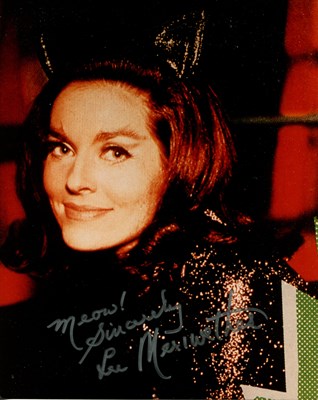 Lot 352 - CATWOMAN: (x3)