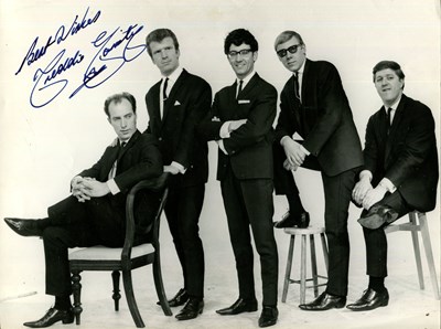 Lot 464 - GARRITY FREDDIE: (1936-2006)