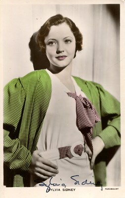 Lot 335 - ACTRESSES: (x10)