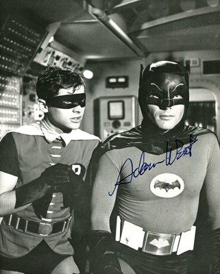 Lot 350 - BATMAN: (x2)