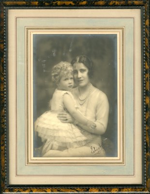 Lot 1622 - ELIZABETH THE QUEEN MOTHER: (1900-2002)