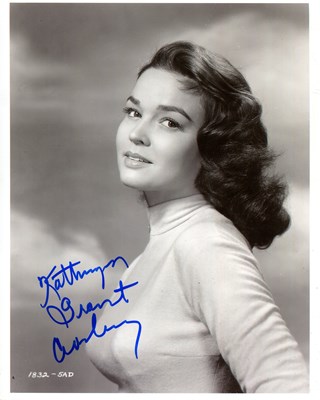 Lot 338 - ACTRESSES: (x11)